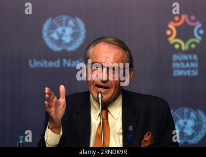 UN-Nothilfegipfel in Istanbul (160523) -- ISTANBUL, 22. Mai 2016 -- UN-Stellvertretender Generalsekretär Jan Eliasson hält eine Rede auf einer Pressekonferenz in Istanbul, Türkei, am 22. Mai 2016. Der erste Weltgipfel für humanitäre Hilfe, der am Montag hier beginnt, soll verschiedene Akteure mobilisieren, um die schlimmste Krise zu lösen, die seit dem Zweiten Weltkrieg nie dagewesen ist, sagte UN-Stellvertretender Generalsekretär Jan Eliasson am Sonntag. TÜRKEI-ISTANBUL-WELT HUMANITÄRE GIPFEL-PRESSEKONFERENZ HexCanling PUBLICATIONxNOTxINxCHN UN in Istanbul 160523 Istanbul 22. Mai 2016 VN Stellvertretender Generalsekretär Jan Eliasson de Stockfoto