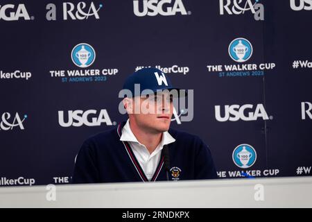 St. Andrews, Schottland. September 2023. Austin Greaser während der USA Team Press Conference vor dem Walker Cup 2023. Großbritannien und Irland gehen diese Woche im 49. Walker Cup-Match gegen die Vereinigten Staaten von Amerika. Vor 100 Jahren wurde der Walker Cup erstmals in St. Andrews ausgetragen, da sich die beiden Seiten – bestehend aus zehn führenden männlichen Amateurgolfspielern – darauf vorbereiten, auf dem historischen Old Course zu kämpfen. Stockfoto