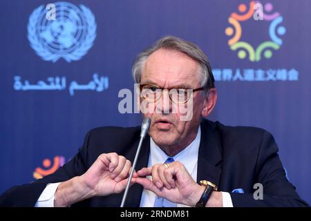 UN-Nothilfegipfel in Istanbul (160523) -- ISTANBUL, 23. Mai 2016 -- UN-Stellvertretender Generalsekretär Jan Eliasson spricht während einer Pressekonferenz des Weltgipfels für humanitäre Hilfe in Istanbul, Türkei, am 23. Mai 2016 vor den Reportern. Der weltweit erste humanitäre Gipfel ist entschlossen, sich mehr auf die Ursachen der anhaltenden Konflikte als auf Symptome für ihre Lösungen zu konzentrieren, sagte der stellvertretende Generalsekretär der Vereinten Nationen Jan Eliasson am Montag. ) TÜRKEI-ISTANBUL-HUMANITÄRER GIPFEL-JAN ELIASSON ZhaoxDingzhe PUBLICATIONxNOTxINxCHN UN Nothilfegipfel in Istanbul 160523 Istanbul 23. Mai 2016 VN Stellvertretende Sekretäre Stockfoto