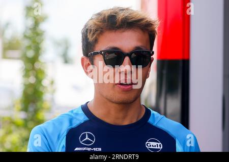 Monza, Italia. September 2023. Alexander Albon von Williams ist an einem Trainingstag vor dem F1 Grand Prix von Italien im Autodromo Nazionale Monza am 1. September 2023 in Monza zu sehen. (Bild: © Beata Zawrzel/ZUMA Press Wire) NUR REDAKTIONELLE VERWENDUNG! Nicht für kommerzielle ZWECKE! Stockfoto