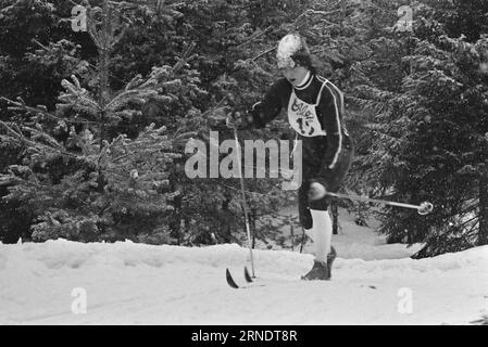 Aktuell 07 - 1 - 1974: Wer die WCWe gewinnt, schickt eine Gruppe von 27 Frauen und Männern zu den Ski-Weltmeisterschaften in Falun. Es wird eine große Enttäuschung sein, wenn keiner der männlichen Langläufer Gold nimmt. Und es wird eine große Überraschung sein, wenn einige der Teilnehmer in den anderen Zweigen es tun. Foto: Aktuell/NTB ***FOTO NICHT VERARBEITET*** dieser Text wurde automatisch übersetzt! Stockfoto