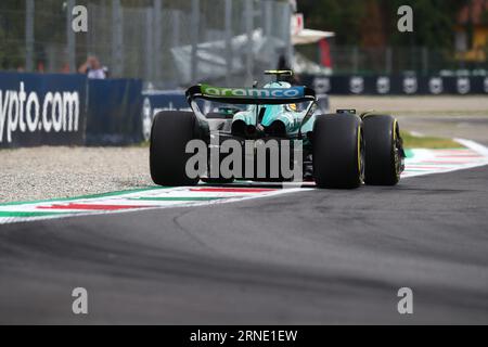 Monza, Italien. September 2023. Nr. 14 Fernando Alonso, (ESP) Aramco Aston Martin Mercedes während des italienischen GP, Monza 31. August-3. September 2023 Formel-1-Weltmeisterschaft 2023. Quelle: Unabhängige Fotoagentur/Alamy Live News Stockfoto