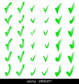 Ja, die Form. Bleistiftgrüne Kritzelskizzen isoliert auf weißem Hintergrund. Vektorillustration. Pinsel Hand gezeichnet gemalte Häkchen Set Sammlung. Colle Stock Vektor