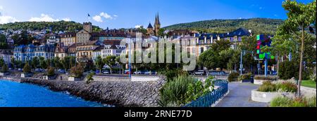 Schweiz Reisen und Sehenswürdigkeiten . Malerische Stadt Neuenburg, See und Kanton. Reiseziele in der Schweiz Stockfoto