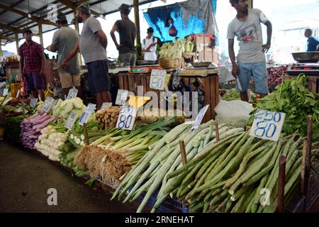 Colombo, Sri Lanka. September 2023. Dieses Foto zeigt einen Blick auf den Pettah-Markt in Colombo, Sri Lanka, 1. September 2023. Der Colombo Consumer Price Index (CCPI) zeigt, dass Sri Lankas zentrale Inflationsrate im August von 6,3 Prozent im Juli auf 4 Prozent zurückgegangen ist, sagte das Department of Census and Statistics (DCS) am Donnerstag. Quelle: Gayan Sameera/Xinhua/Alamy Live News Stockfoto