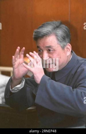 (160630) -- PEKING, 30. Juni 2016 () -- das Foto zeigt Deng Jiaxian, der an der theoretischen Studie über Chinas Atomwaffen forergetiert und an der Entwicklung seiner ersten Atombombe als einer der Hauptorganisatoren beteiligt war. In diesem Jahr jährt sich der 95. Geburtstag der Kommunistischen Partei Chinas (KPCh). () (wyl) CHINA-CPC-95th ANNIVERSARY-FIGURES (CN) Xinhua PUBLICATIONxNOTxINxCHN 160630 Peking Juni 30 2016 Datei Foto zeigt Deng Jiaxian, der die theoretische Studie über chinesische S-Kernwaffen und an der Entwicklung seiner ersten Atombombe als einer der wichtigsten Organisatoren in diesem Jahr zum 95. Geburtstag teilnahm Stockfoto