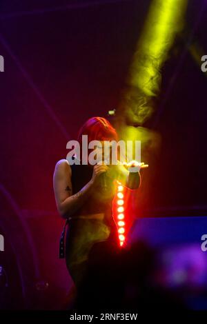 Rom, Italien. 27. August 2023. Sophie Scott während des Konzerts von Sophie und den Giants beim Villa Ada Festival 2023, 30. August 2023, Rom, Italien. (Foto: Domenico Cippitelli/NurPhoto) Credit: NurPhoto SRL/Alamy Live News Stockfoto