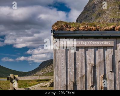 Das North Harris Eagle Observatory im Tal von Glen Meavaig auf der Isle of Harris in den Äußeren Hebriden, Schottland, Großbritannien. Stockfoto