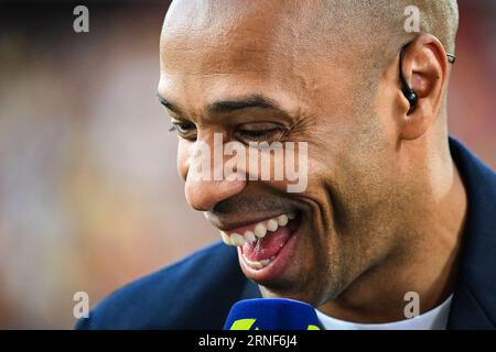 Lens, Frankreich. August 2023. Thierry HENRY während des Ligue-1-Fußballspiels der französischen Meisterschaft zwischen RC Lens und Stade Rennais (Rennes) am 20. August 2023 im Bollaert-Delelis-Stadion in Lens, Frankreich - Foto Matthieu Mirville/DPPI Credit: DPPI Media/Alamy Live News Stockfoto