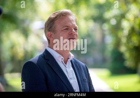 ENSCHEDE, NIEDERLANDE - 21. August 2023: Der niederländische Politiker Pieter Omtzigt ist der beliebteste Politiker im Repräsentantenhaus. Am 19. august Stockfoto