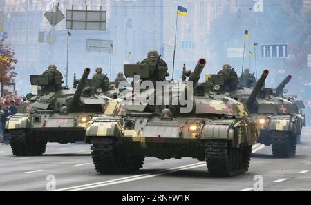 Kiew - Militärparade zum Tag der Unabhängigkeit (160824) -- KIEW, 24. August 2016 -- ukrainische Militärpanzer nehmen an der Militärparade in Kiew, Ukraine, 24. August 2016 Teil. Die Ukraine feierte am Mittwoch ihren 25. Jahrestag der Unabhängigkeit mit einer großen Militärparade in der Hauptstadt Kiew. (cyc) UKRAINE-KIEW-UNABHÄNGIGKEITSTAG MILITÄRPARADE Sergej PUBLICATIONxNOTxINxCHN Kiew Militärparade zum Tag der UNABHÄNGIGKEIT 160824 Kiew 24. August 2016 ukrainische Militärpanzer nehmen an der Militärparade in Kiew Teil Ukraine 24. August 2016 die Ukraine feierte AM Mittwoch ihren 25. Jahrestag der UNABHÄNGIGKEIT Stockfoto