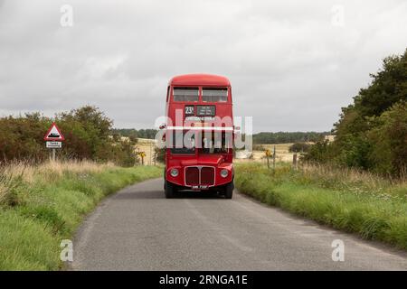 Imberbus 2023, klassischer Bus-Service am 19. August nach Imber Village und anderen Orten in der Salisbury Plain Wiltshire UK Stockfoto