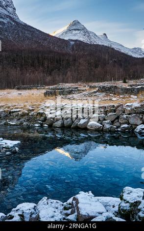 Winterszenen in Valldalen, Valldal, Norwegen Stockfoto