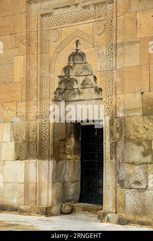 Tür, Sarihan Karawanserei, Avanos, Kappadokien, Türkei Stockfoto