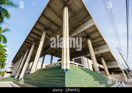 Wahrzeichen der Architektur das Fort Lauderdale Federal Building United States Courthouse um 2023 Stockfoto
