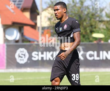 Uschhorod, Ukraine - 27. August 2023: Spieler Guerrero von Zorya Luhansk verlässt das Spielfeld nach dem Spiel der ukrainischen Premier League gegen Minaj in der Minaj Arena in Uschhorod, Ukraine Stockfoto