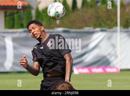 Uschhorod, Ukraine - 27. August 2023: Anderson Jordan von Zorya Luhansk im Spiel der ukrainischen Premier League gegen Minaj in der Minaj Arena in Uschhorod, Ukraine Stockfoto