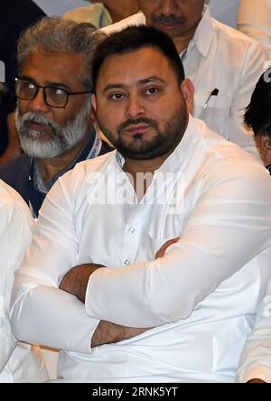 Mumbai, Indien. September 2023. Der stellvertretende Ministerpräsident von Bihar, Tejashwi Prasad Yadav, wird während der Pressekonferenz der INDISCHEN Allianz in Mumbai gesehen. Die Pressekonferenz schloss mit einem Plan, die National Democratic Alliance (NDA) bei den bevorstehenden Wahlen in Lok Sabha im Jahr 2024 zu übernehmen. Quelle: SOPA Images Limited/Alamy Live News Stockfoto