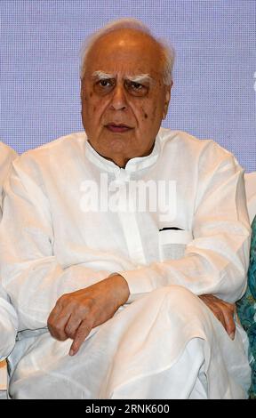 Mumbai, Indien. September 2023. Der indische Rechtsanwalt und Parlamentsabgeordnete Kapil Sibal wird während der Pressekonferenz der INDISCHEN Allianz in Mumbai gesehen. Die Pressekonferenz schloss mit einem Plan, die National Democratic Alliance (NDA) bei den bevorstehenden Wahlen in Lok Sabha im Jahr 2024 zu übernehmen. Quelle: SOPA Images Limited/Alamy Live News Stockfoto
