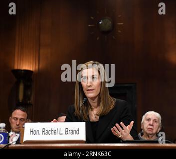 (170307) -- WASHINGTON, 7. März 2017 -- Rachel Brand bezeugt vor dem Justizausschuss des US-Senats eine Anhörung, in der sie als Associate Attorney General am Capitol Hill in Washington D.C., USA, am 7. März 2017 bedacht wurde. ) US-WASHINGTON D.C.-ASSOCIATE ATTORNEY GENERAL NOMINATION HEARING BaoxDandan PUBLICATIONxNOTxINxCHN Washington 7. März 2017 Rachel Brand bezeugt vor dem Justizausschuss des US-Senats eine Anhörung, in DER sie als Associate Attorney General AM Capitol Hill in Washington D C (USA) AM 7. März 2017 in Betracht gezogen wird Attor Verknüpfen Stockfoto