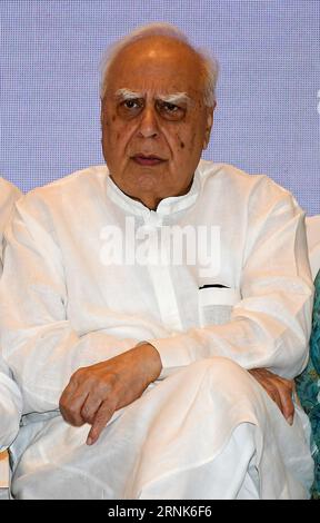 Mumbai, Indien. September 2023. Der indische Rechtsanwalt und Parlamentsabgeordnete Kapil Sibal wird während der Pressekonferenz der INDISCHEN Allianz in Mumbai gesehen. Die Pressekonferenz schloss mit einem Plan, die National Democratic Alliance (NDA) bei den bevorstehenden Wahlen in Lok Sabha im Jahr 2024 zu übernehmen. (Foto: Ashish Vaishnav/SOPA Images/SIPA USA) Credit: SIPA USA/Alamy Live News Stockfoto
