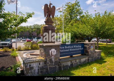 Eintrittsschild zum New Bedford Whaling National Historical Park im historischen Stadtzentrum von New Bedford, Massachusetts, MA, USA. Stockfoto