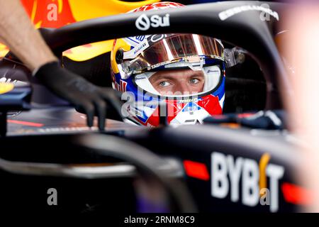 Monza, Italie. September 2023. VERSTAPPEN Max (Ned), Red Bull Racing RB19, Portrait während des Formel 1-Grand Premio d'Italia Grand Prix 2023, 14. Runde der Formel-1-Weltmeisterschaft 2023 vom 1. Bis 3. September 2023 auf dem Autodromo Nazionale di Monza, in Monza, Italien - Foto DPPI Credit: DPPI Media/Alamy Live News Stockfoto