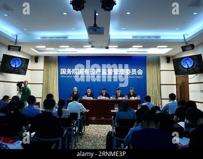 (170524) -- PEKING, 24. Mai 2017 -- am 24. Mai 2017 findet in Peking, der Hauptstadt Chinas, Eine Pressekonferenz über Chinas erstes Kernenergieprojekt mit Hualong One-Technologie statt. Chinas erstes Kernkraftprojekt mit Hualong One-Technologie, einem im Inland entwickelten Reaktordesign der dritten Generation, wird bald Gestalt annehmen, da die Eindämmungskuppel in den nächsten zwei Tagen installiert werden soll. ) (Zkr) CHINA-BEIJING-HUALONG-REACTOR(CN) JinxLiwang PUBLICATIONxNOTxINxCHN Peking 24. Mai 2017 eine Pressekonferenz ÜBER DAS erste chinesische Kernenergieprojekt mit Hualong One-Technologie Stockfoto