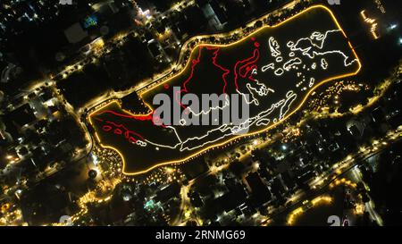 Luftaufnahme der Miniatur Indonesiens Karte, Taman Mini Indonesia Indah, Asien. Jakarta, Indonesien, 2. September 2023 Stockfoto