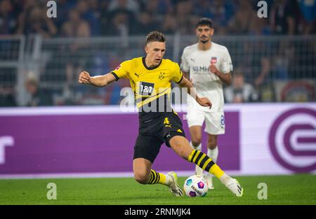 Dortmund, Deutschland. September 2023. Nico Schlotterbeck (BVB) Borussia Dortmund - 1. FC Heidenheim 01.09.2023 Copyright (nur für journalistischen Zweck) Stockfoto