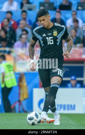 Moskau, Russland - 16. Juni 2018. Marcos Rojo, die argentinische Nationalmannschaft, steht während der FIFA-Weltmeisterschaft 2018 im Mittelpunkt des Spiels Argentinien gegen Island (1-1). Stockfoto