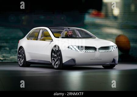 München, Deutschland. September 2023. Präsentation des neuen BMW „New Class“ auf einer Veranstaltung vor der IAA in München. Quelle: Uwe Lein/dpa/Alamy Live News Stockfoto