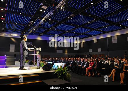 (170704) -- SINGAPUR, 4. Juli 2017 -- Präsident der Internationalen Kriminalpolizeilichen Organisation (Interpol) Meng Hongwei spricht bei der Eröffnung des Interpol-Weltkongresses am 4. Juli 2017 in Singapur. Der dreitägige Interpol-Weltkongress wurde hier am Dienstag eröffnet. Dann Chih Wey) (gj) SINGAPUR-SINGAPUR-INTERPOL WELTKONGRESS xinjiapo PUBLICATIONxNOTxINxCHN Singapur 4. Juli 2017 Präsident der Internationalen Kriminellen Polizeiorganisation Interpol Meng Hongwei spricht BEI der Eröffnung des Interpol Weltkongresses in Singapur AM 4. Juli 2017 der dreitägige Interpol Weltkongress eröffnete hier Stockfoto