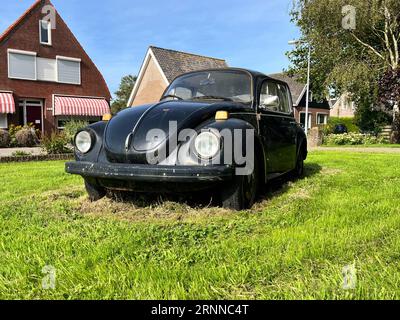 Berkhout, Niederlande. 20. Juli 2023. Ein alter VW-Käfer. Hochwertige Fotos Stockfoto