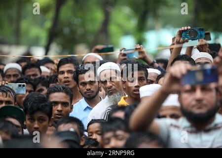 Am 25. August 2023 wurde der Rohingya-Tag mit einer Kundgebung im Kutupalong-Lager, Cox's Bazar, markiert, die eine schnelle Rückführung in ihre Heimat forderte. Stockfoto