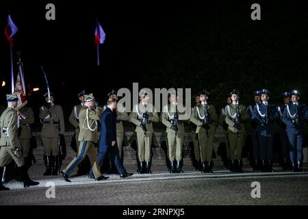 Danzig, Polen. September 2023. Präsident Polens - Andrzej Duda, der anlässlich des 84. Jahrestages des Ausbruchs des Zweiten Weltkriegs in Westerplatte gesehen wurde. Am 84. Jahrestag des Ausbruchs des Zweiten Weltkriegs versammelten sich die Menschen in Polen auf der Westerplatte, um sich an diejenigen zu erinnern, die während einer der schrecklichsten Tragödien der Weltgeschichte getötet und misshandelt wurden. Die polnische Regierung organisierte die Jubiläumsveranstaltung, um die Menschen daran zu erinnern, dass der Weltkrieg nie wieder stattfinden darf. (Bild: © Mateusz Slodkowski/SOPA Images via ZUMA Press Wire) NUR REDAKTIONELLE VERWENDUNG! Nicht für kommerzielle USA Stockfoto