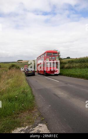 Imberbus 2023, klassischer Bus-Service am 19. August nach Imber Village und anderen Orten in der Salisbury Plain Wiltshire UK Stockfoto