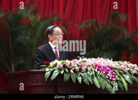 (170928) -- PEKING, 28. September 2017 -- Yu Zhengsheng, Vorsitzender des Nationalen Komitees der Politischen Konsultativkonferenz des chinesischen Volkes (CPPCC), spricht an einem Empfang anlässlich des 68. Jahrestages der Gründung der Volksrepublik China in Peking, Hauptstadt Chinas, 28. September 2017. Der Empfang wurde vom Generalbüro des CPPCC-Nationalkomitees, der United Front Work Department des Zentralkomitees der Kommunistischen Partei Chinas, dem Overseas Chinese Affairs Office des Staatsrats, dem Hong Kong and Macao Affairs Office des Staatsrats und dem Tai organisiert Stockfoto