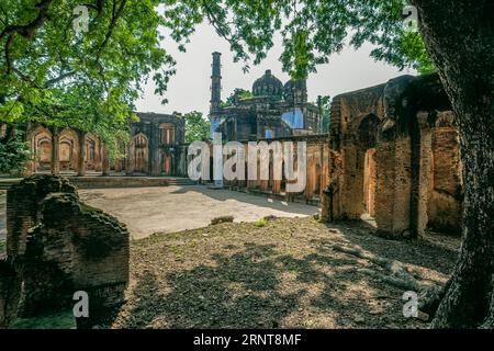 09 27 2005 Moschee im British Residency Complex in Lucknow, Indien, Awadh, Lucknow, Uttar Pradesh, Indien. Asien Stockfoto