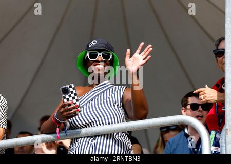 Monza, Italien. September 2023. Zuschauer, F1 Grand Prix of Italy beim Autodromo Nazionale Monza am 2. September 2023 in Monza, Italien. (Foto von HIGH TWO) Credit: dpa/Alamy Live News Stockfoto