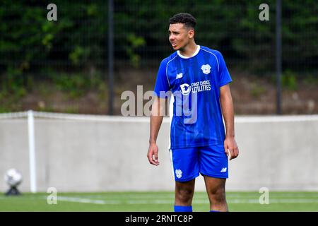 Swansea, Wales. 2. September 2023. Alyas Debono aus Cardiff City während des Spiels der U18 Professional Development League Cup zwischen Swansea City und Cardiff City an der Swansea City Academy in Swansea, Wales, UK am 2. September 2023. Quelle: Duncan Thomas/Majestic Media/Alamy Live News. Stockfoto