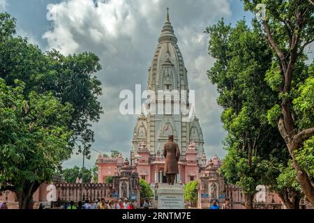 10 4 2005 Vintage Shri Kashi Vishwanath Temple, BHU,Benaras, Varanasi, Uttar Pradesh, Indien, Asien Stockfoto