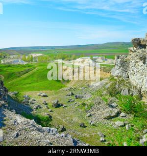 Verlassenen Steinbruch für Kalkstein Bergbau Stockfoto