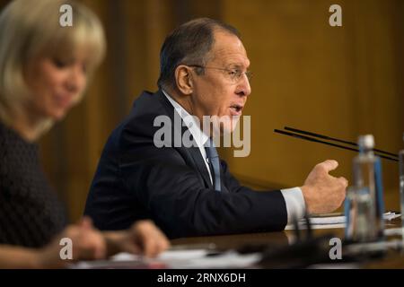 (180115) -- MOSKAU, 15. Januar 2018 -- der russische Außenminister Sergej Lawrow hält am 15. Januar 2018 die jährliche Pressekonferenz in Moskau, Russland, ab. ) (zcc) RUSSLAND-MOSKAU-JÄHRLICHE PRESSEKONFERENZ-LAWROW WuxZhuang PUBLICATIONxNOTxINxCHN Stockfoto