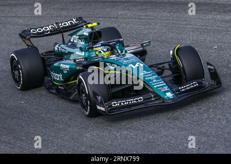 Monza, Italien. September 2023. Fernando Alonso von Aston Martin fährt während des Qualifyings vor dem Großen Preis von Italien im Autodromo Nazionale Monza am 2. September 2023 in Monza, Italien. (Bild: © Beata Zawrzel/ZUMA Press Wire) NUR REDAKTIONELLE VERWENDUNG! Nicht für kommerzielle ZWECKE! Stockfoto