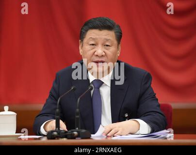 (180119) -- PEKING, 19. Januar 2018 -- Xi Jinping, Generalsekretär des Zentralkomitees der Kommunistischen Partei Chinas (KPCh), spricht auf der zweiten Plenartagung des 19. Zentralkomitees der KPCh, die vom 18. Bis 19. Januar in Peking, der Hauptstadt Chinas, stattfand. ) LB) ZENTRALAUSSCHUSS CHINA-PEKING-CPC - ZWEITE PLENARTAGUNG(CN) LIXXUEREN PUBLICATIONXNOTXINXCHN Stockfoto