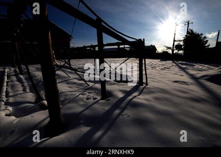 (180131) -- MOHE, 31. Januar 2018 -- Foto aufgenommen am 30. Januar 2018 zeigt Landschaft im Dorf Beiji im Kreis Mohe, nordöstliche Provinz Heilongjiang. Beiji Village ist das nördlichste Dorf in China. ) (dhf) CHINA-HEILONGJIANG-MOHE-BEIJI DORF-LANDSCHAFT (CN) WangxKai PUBLICATIONxNOTxINxCHN Stockfoto