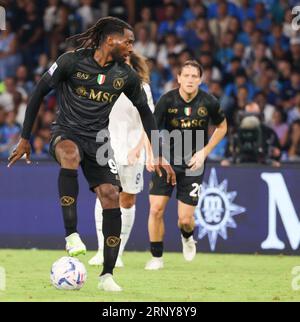 Neapel, Kampanien, Italien. September 2023. Während des italienischen Fußballspiels der Serie A SSC Napoli gegen SC Lazio am 02. September 2023 im Diego Armando Maradona Stadion in Neapel. Im Bild: .Andre-Frank Zambo Anguissa von SSC Napoli (Credit Image: © Fabio Sasso/ZUMA Press Wire) NUR REDAKTIONELLER GEBRAUCH! Nicht für kommerzielle ZWECKE! Stockfoto