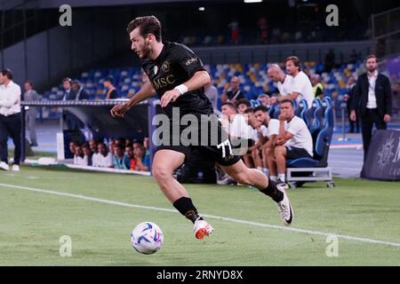 Neapel, Italien. September 2023. Khvicha Kvaratskhelia Spieler von Neapel, während des Spiels der italienischen Serie A Liga zwischen Napoli vs Lazio Endergebnis, Napoli 1, Lazio 2, Spiel im Diego Armando Maradona Stadion gespielt. Neapel, Italien, 02. September 2023. (Foto: Vincenzo Izzo/SIPA USA) Credit: SIPA USA/Alamy Live News Stockfoto