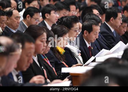 (180313) -- PEKING, 13. März 2018 -- die vierte Plenarsitzung der ersten Sitzung des 13. Nationalen Volkskongresses (NPC) findet in der Großen Halle des Volkes in Peking, Hauptstadt Chinas, 13. März 2018 statt. ) (ZWEI SITZUNGEN)CHINA-PEKING-NPC-VIERTE PLENARSITZUNG (CN) WANGXJIANHUA PUBLICATIONXNOTXINXCHN Stockfoto